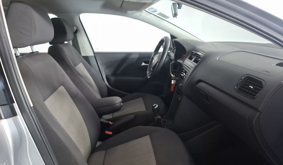 Volkswagen Vento 1.6 COMFORTLINE STD. Sedan 2017
