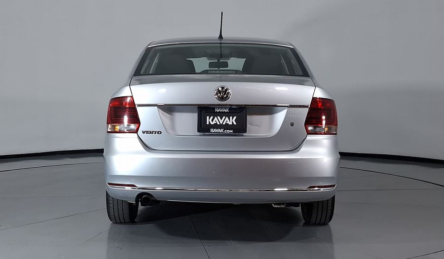 Volkswagen Vento 1.6 COMFORTLINE STD. Sedan 2017