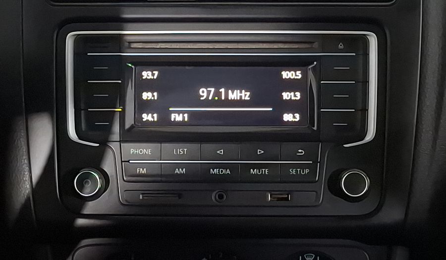 Volkswagen Vento 1.6 COMFORTLINE STD. Sedan 2017