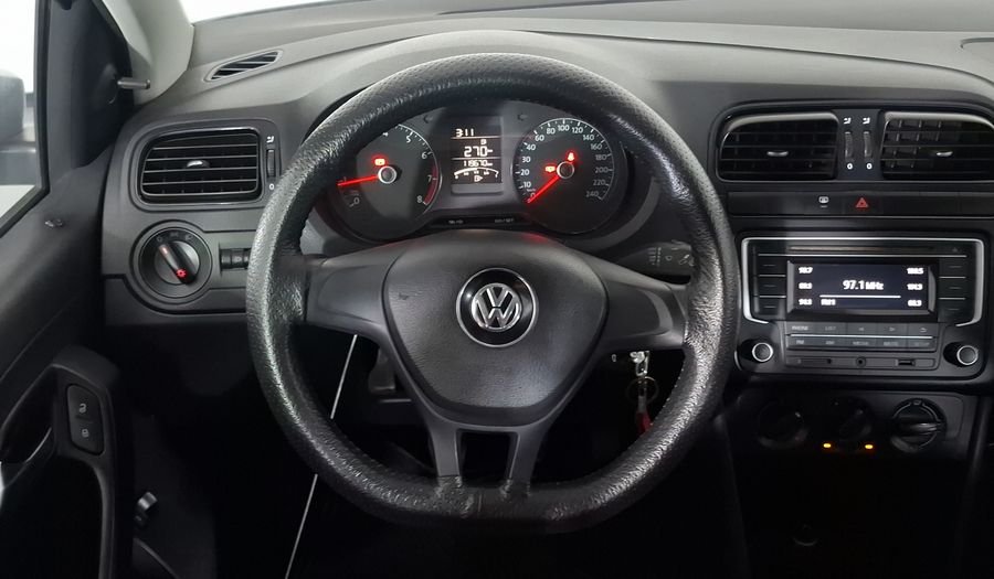 Volkswagen Vento 1.6 COMFORTLINE STD. Sedan 2017