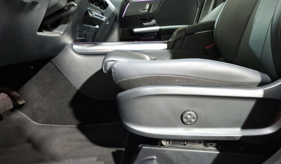Mercedes Benz Clase Gla 1.3 MHEV GLA 200 DCT Suv 2025
