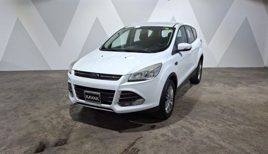 Ford • Escape