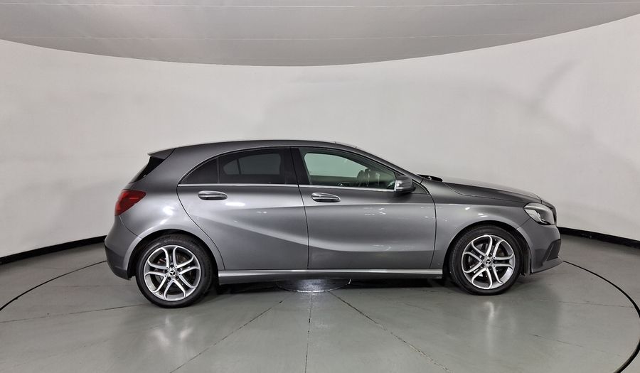 Mercedes Benz Clase A 1.6 200 STYLE DCT Hatchback 2018