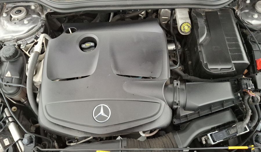 Mercedes Benz Clase A 1.6 200 STYLE DCT Hatchback 2018