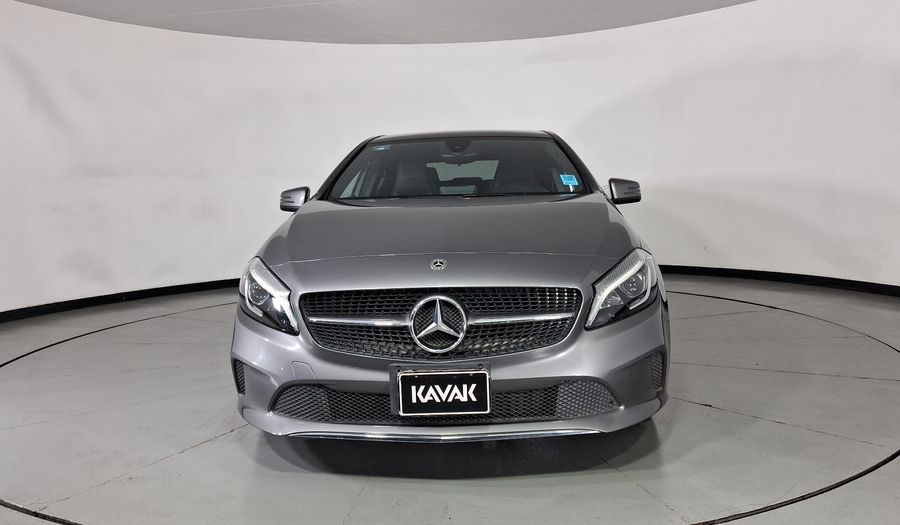 Mercedes Benz Clase A 1.6 200 STYLE DCT Hatchback 2018