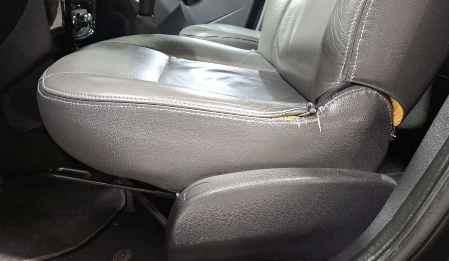 Renault Stepway 1.6 DYNAMIQUE MT Hatchback 2013