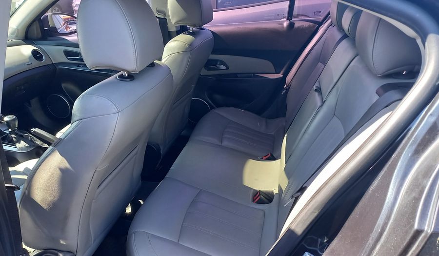 Chevrolet Cruze 1.8 LTZ Hatchback 2013
