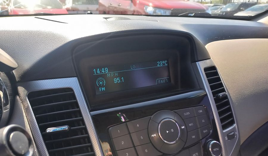 Chevrolet Cruze 1.8 LTZ Hatchback 2013