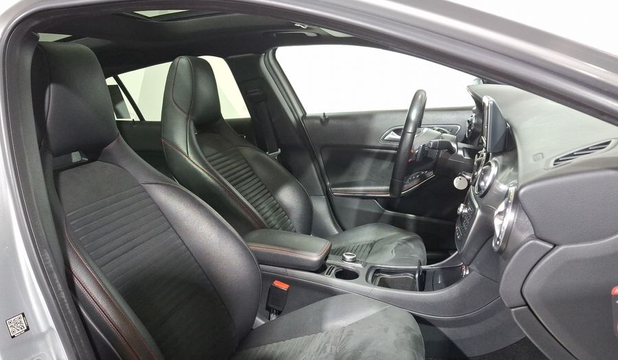 Mercedes Benz Clase Gla 2.0 GLA 250 CGI SPORT Suv 2015