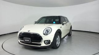Mini • Clubman