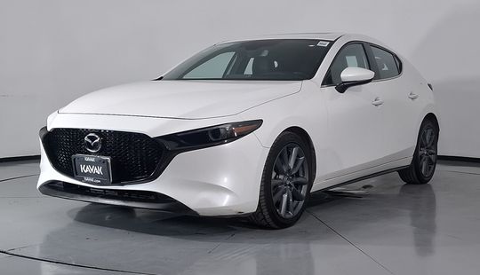 Mazda • Mazda 3