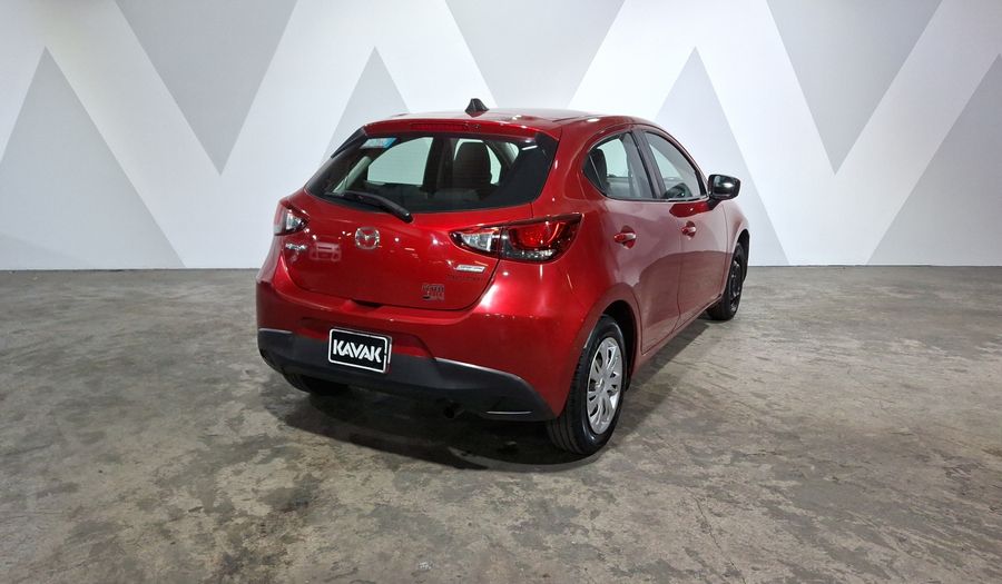 Mazda 2 1.5 I TA Hatchback 2016