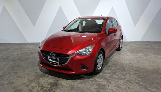 Mazda • Mazda 2