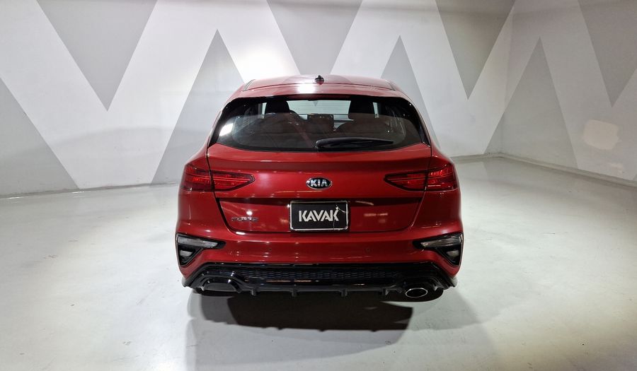 Kia Forte 2.0 EX IVT Hatchback 2021