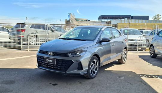 Hyundai • HB20