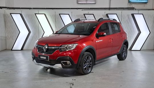 Renault • Sandero Stepway