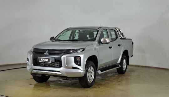 Mitsubishi • L200