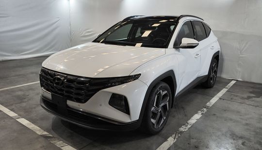 Hyundai • Tucson