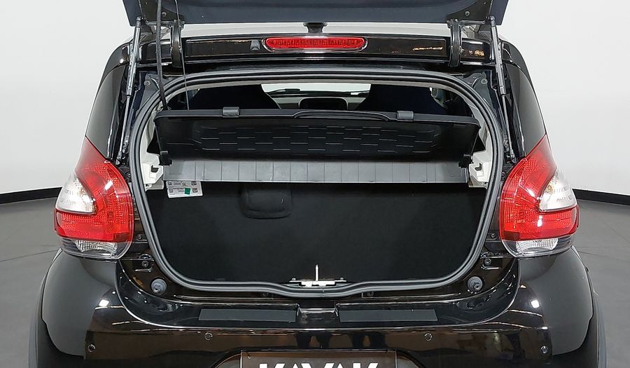 Fiat Mobi 1.0 TREKKING Hatchback 2023