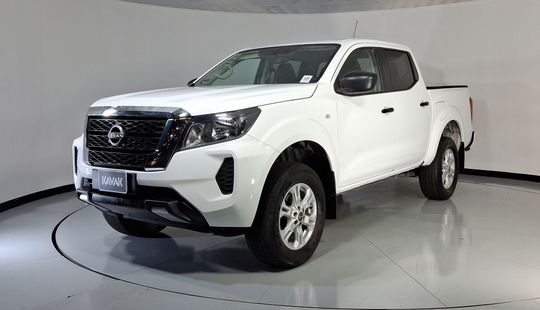Nissan • Frontier