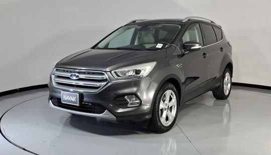 Ford • Escape
