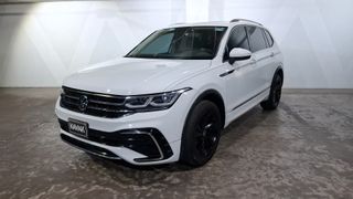 Volkswagen • Tiguan