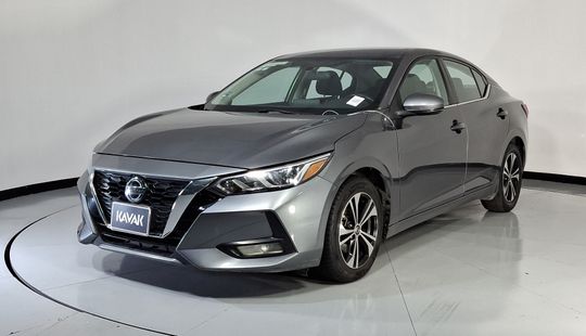 Nissan • Sentra