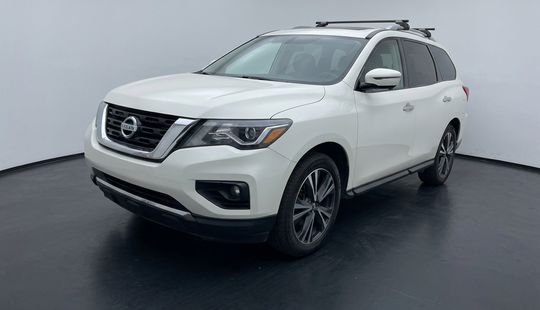 Nissan • Pathfinder