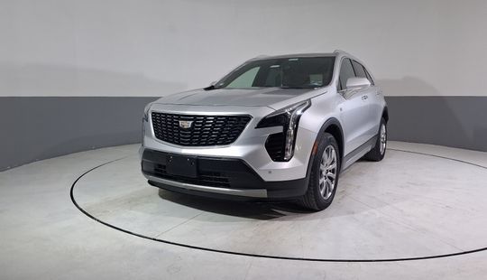 Cadillac • XT4
