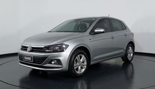 Volkswagen • Polo