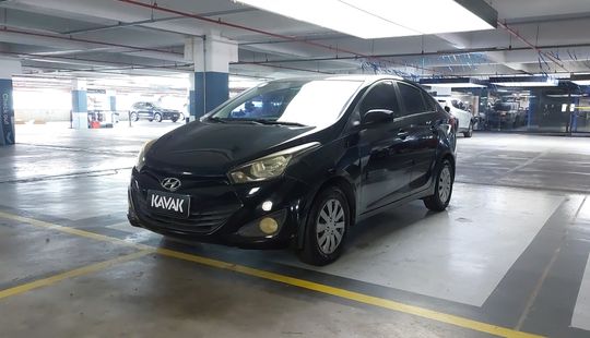 Hyundai • HB20S