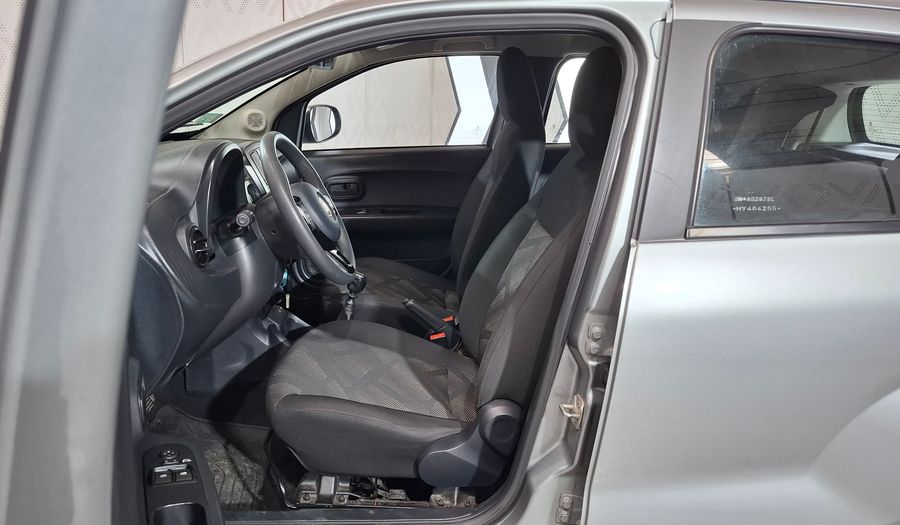 Fiat Mobi 1.0 EASY Hatchback 2017