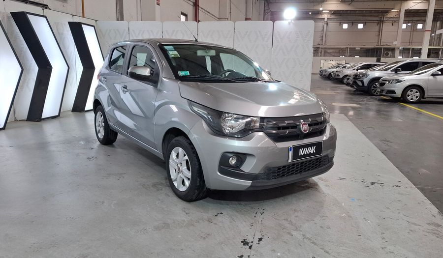 Fiat Mobi 1.0 EASY Hatchback 2017