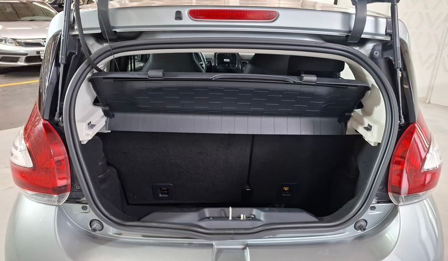 Fiat Mobi 1.0 EASY Hatchback 2017
