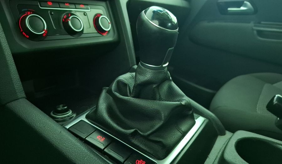 Volkswagen Amarok 2.0 TDI TRENDLINE Pickup 2019