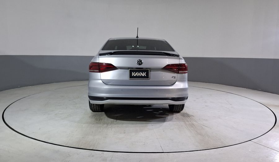 Volkswagen Virtus 1.6 AUTO Sedan 2021