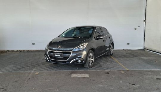 Peugeot • 208