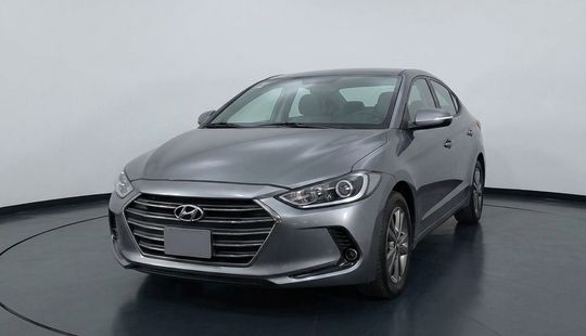 Hyundai • Elantra