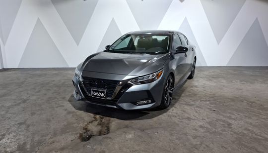 Nissan • Sentra