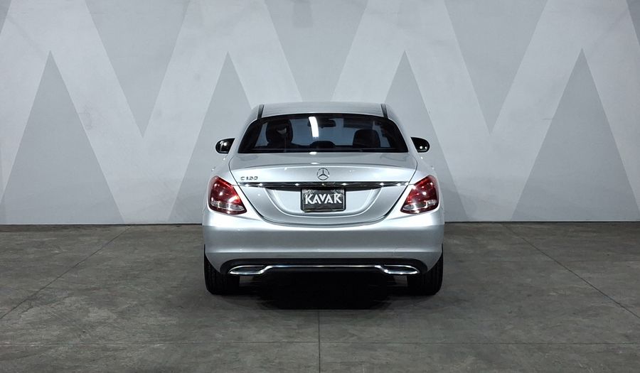 Mercedes Benz Clase C 1.6 180 CGI AT Sedan 2016