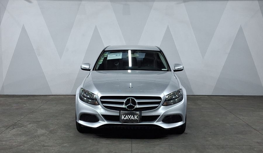 Mercedes Benz Clase C 1.6 180 CGI AT Sedan 2016