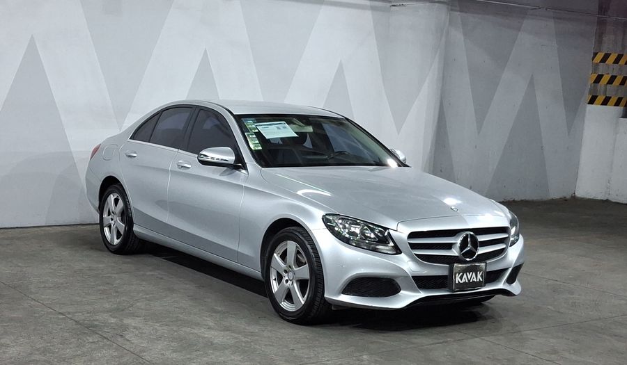 Mercedes Benz Clase C 1.6 180 CGI AT Sedan 2016