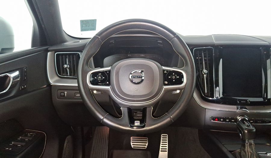 Volvo Xc60 2.0 R-DESIGN T6 AUTO AWD Suv 2019