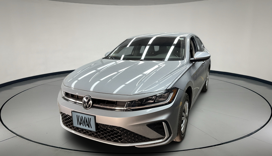 Volkswagen • Jetta