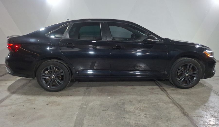 Volkswagen Jetta 1.4 SPORTLINE AUTO Sedan 2022