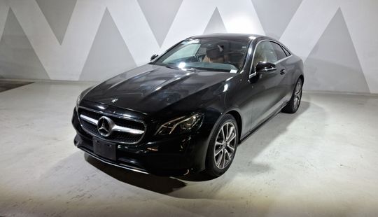 Mercedes Benz • Clase E