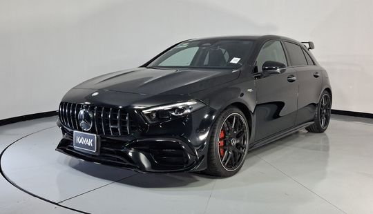 Mercedes Benz • Clase A