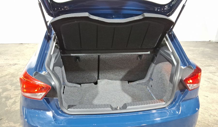Seat Ibiza 1.6 STYLE MT CONNECT Hatchback 2018