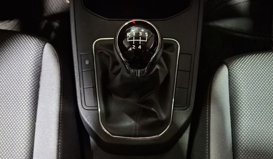 Seat Ibiza 1.6 STYLE MT CONNECT Hatchback 2018