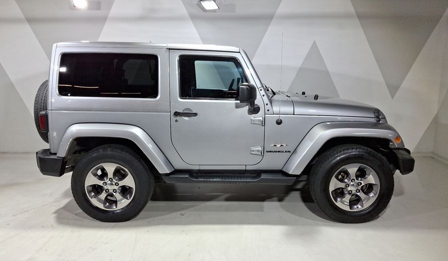Jeep Wrangler 3.6 SAHARA 4X4 ATX Suv 2016